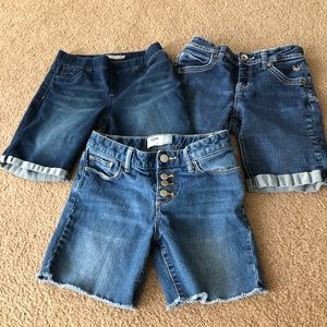 Set of Three Pairs Girl Jean Shorts